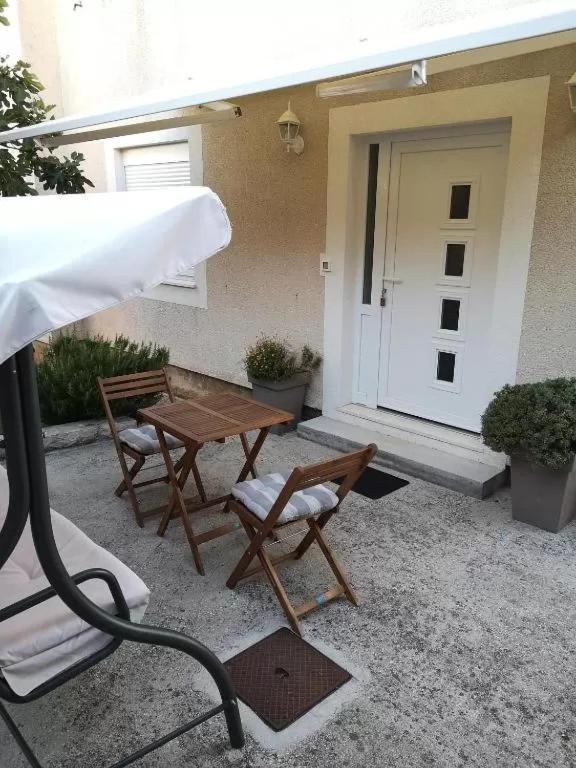 Apartment Maria Zadar Dış mekan fotoğraf
